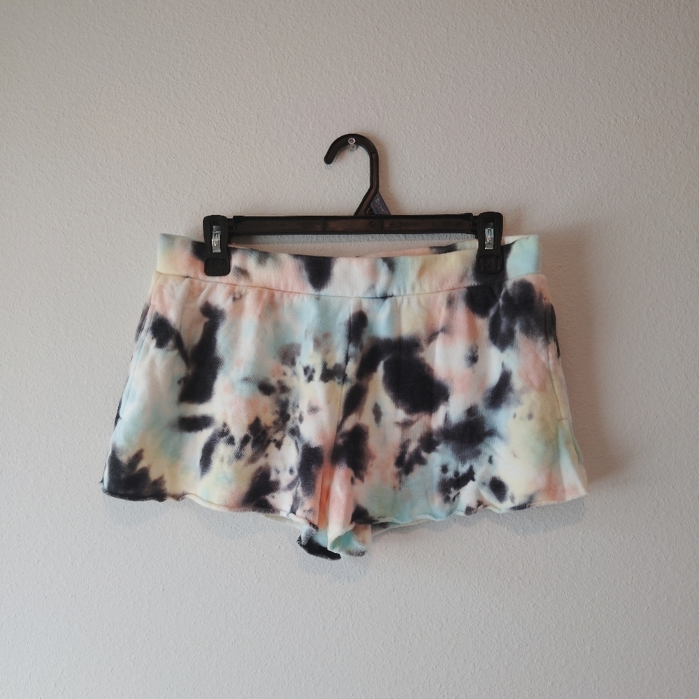 Colsie Tie Dye Comfy Shorts - Picture 2 of 4